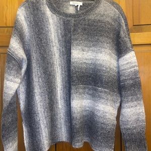 DKNY Gray Abstract Stripe Long-Sleeve Sweater - Women - Texturized - Small